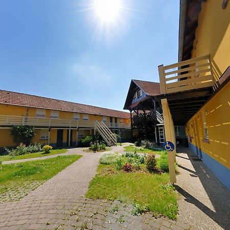 Le Relais De Wasselonne Aparthotel Εξωτερικό φωτογραφία