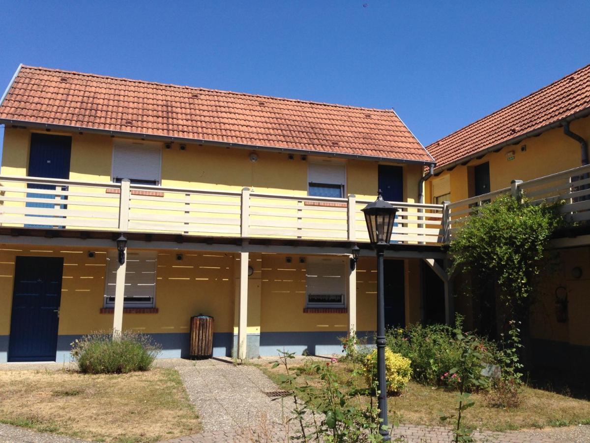 Le Relais De Wasselonne Aparthotel Εξωτερικό φωτογραφία